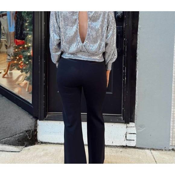 NEW MOLLY BRACKEN sequin open back sweater in silver grey - Picture 5 of 7